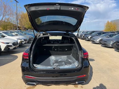 New 2026 Mercedes-Benz GLC 300 4MATIC image 9