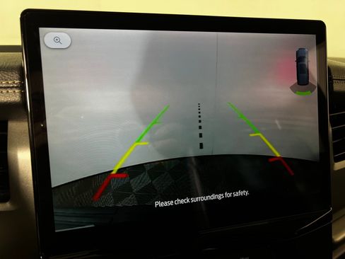 Used 2024 Ford Expedition XLT image 20