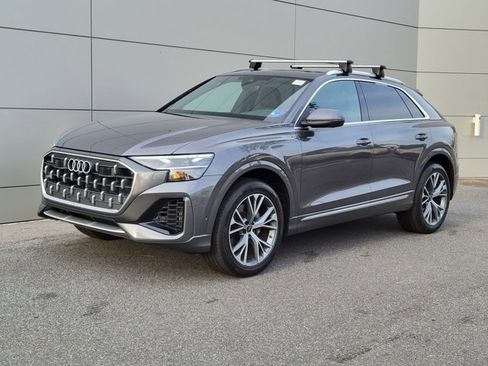 Used 2025 Audi Q8 Premium w/ Convenience Package image 1