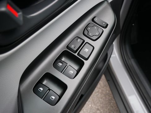 Certified 2023 Hyundai Kona SEL AWD/4WD image 19