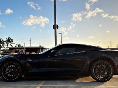 Used 2019 Chevrolet Corvette Z06 RWD image 7