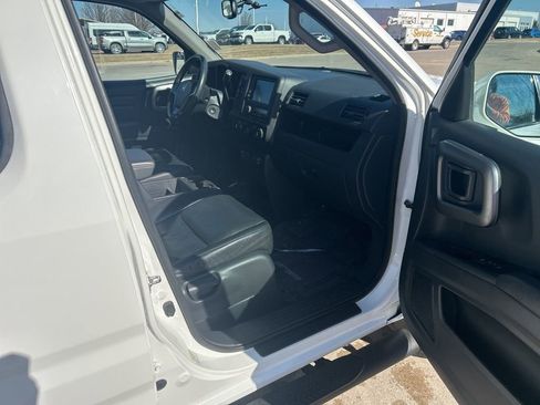 Used 2014 Honda Ridgeline SE image 21