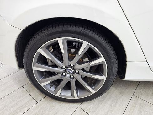 Used 2015 Volvo S60 T6 Platinum image 39