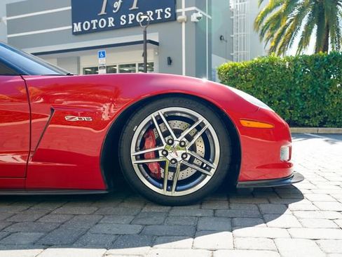 Used 2008 Chevrolet Corvette Z06 w/ Preferred Equipment Group image 34