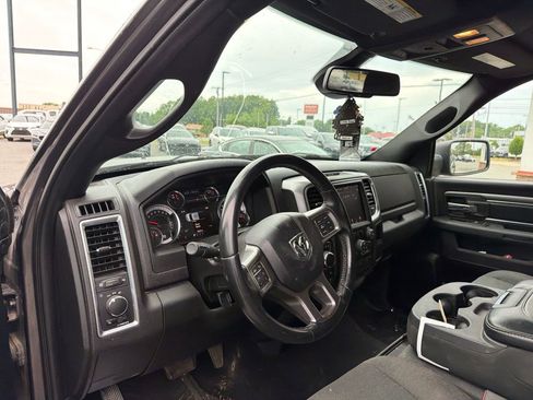 Used 2021 RAM 1500 Classic Warlock AWD/4WD image 4