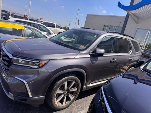 Used 2024 Honda Pilot Elite image 6