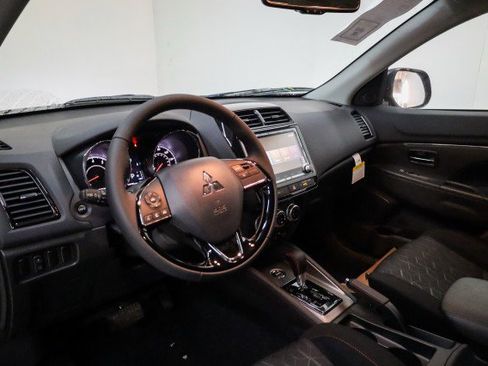 New 2025 Mitsubishi Outlander Sport LE image 8