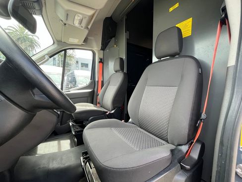 Used 2020 Ford Transit 250 148 High Roof Extended RWD image 14