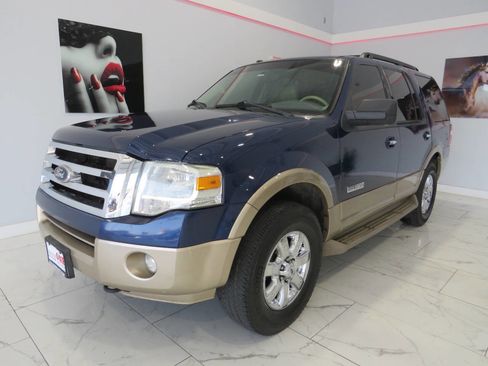 Used 2012 Ford Expedition XLT image 8