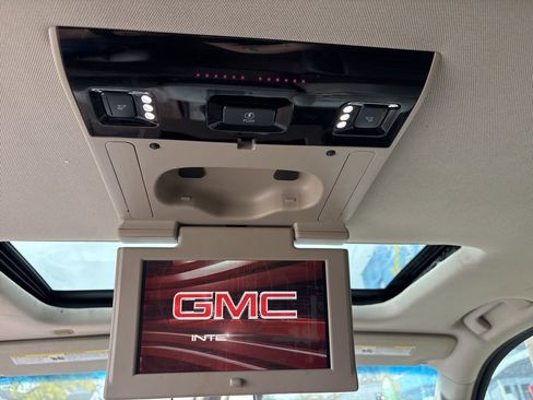 Used 2016 GMC Yukon SLT w/ Open Road Package image 22