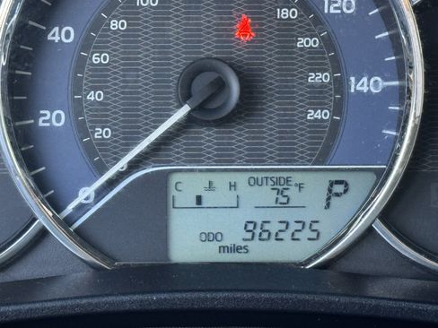 Used 2016 Toyota Corolla LE image 33