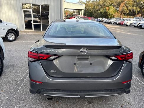 Used 2021 Nissan Sentra SR FWD image 8