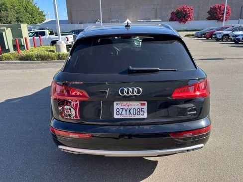 Used 2019 Audi Q5 2.0T Premium Plus w/ Premium Plus Package AWD/4WD image 6