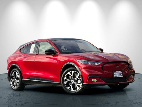 Used 2022 Ford Mustang Mach-E Premium image 2