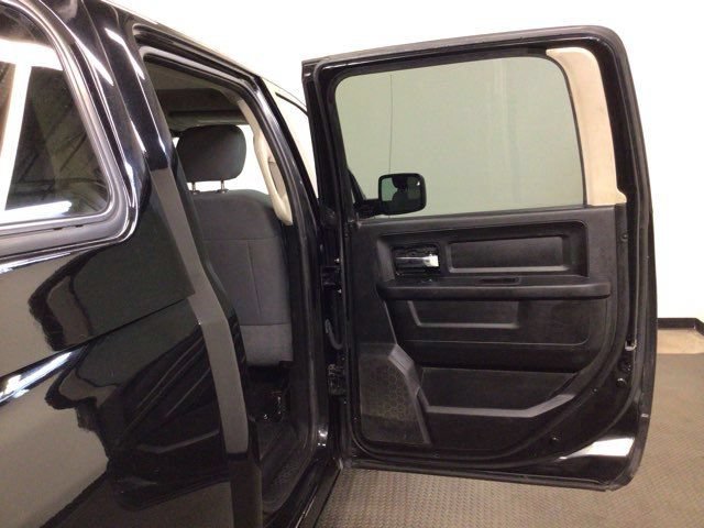 Used 2019 RAM 1500 Tradesman w/ Popular Equipment Group AWD/4WD image 8