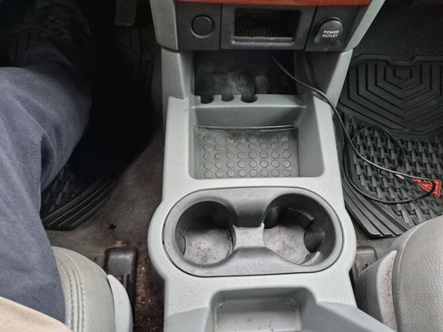 Used 2005 Dodge Durango SLT image 26