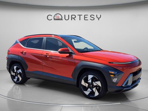 New 2026 Hyundai Kona Limited FWD image 7
