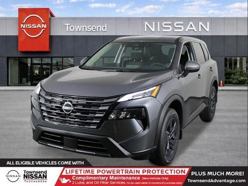 Certified 2026 Nissan Rogue Dark Armor FWD image 1