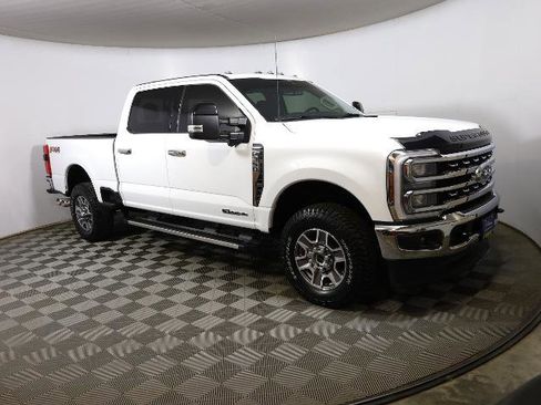 Certified 2024 Ford F350 Lariat w/ FX4 Off-Road Package image 4