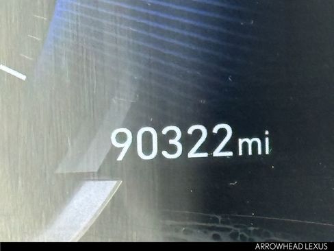 Used 2019 Hyundai Santa Fe SEL FWD image 18