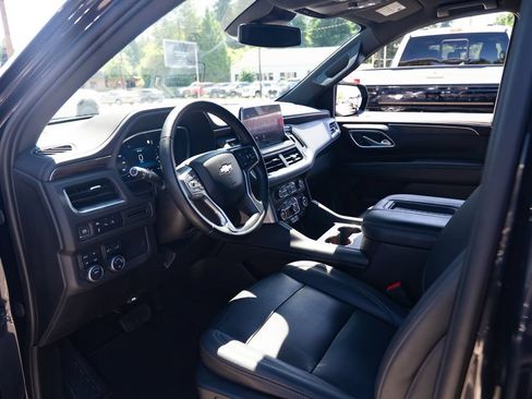 Used 2023 Chevrolet Tahoe LT AWD/4WD image 19