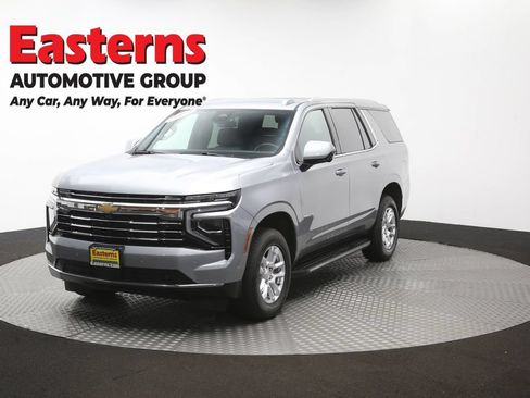 Used 2025 Chevrolet Tahoe LT AWD/4WD image 58