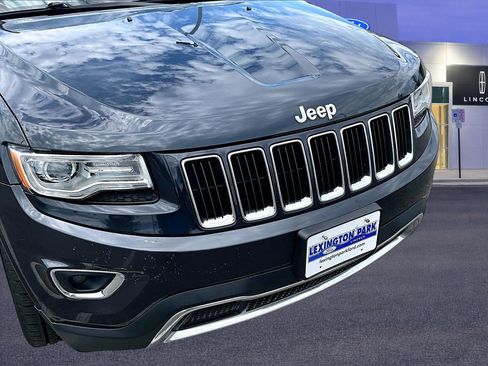 Used 2015 Jeep Grand Cherokee Limited w/ Luxury Group II AWD/4WD image 33