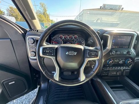 Used 2020 Chevrolet Silverado 1500 RST w/ Texas Edition AWD/4WD image 8