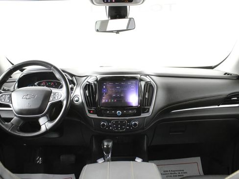 Used 2021 Chevrolet Traverse RS w/ LPO, Floor Liner Package AWD/4WD image 11