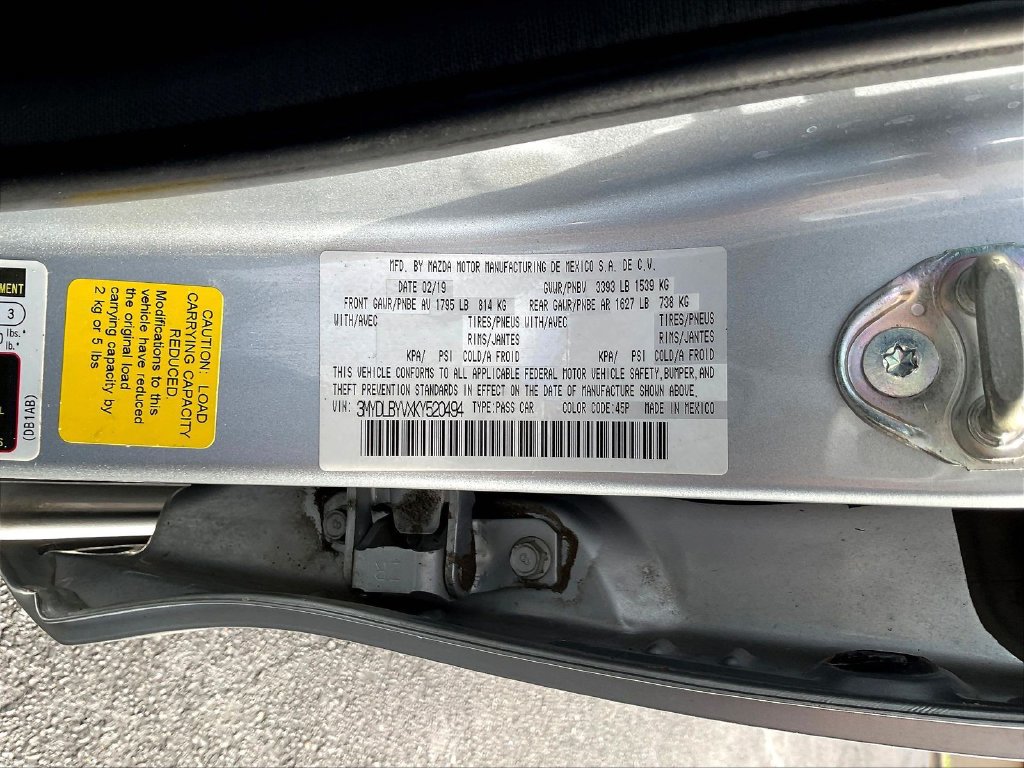 Used 2019 Toyota Yaris LE FWD image 18