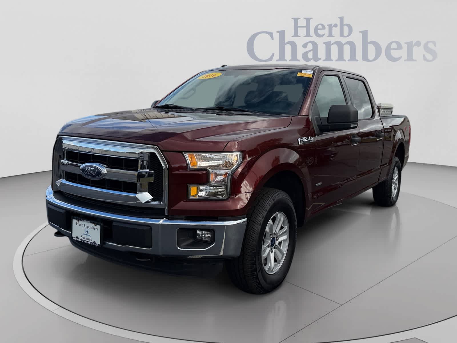 Used 2016 Ford F150 XLT w/ Equipment Group 301A Mid AWD/4WD image 10