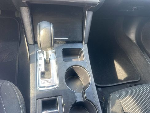 Used 2017 Subaru Outback 2.5i Premium image 36
