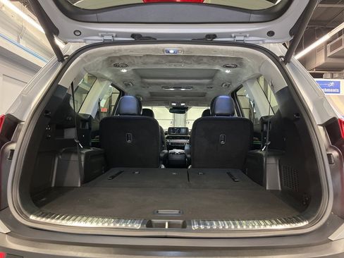 Used 2022 Kia Telluride SX w/ SX Prestige Package image 35