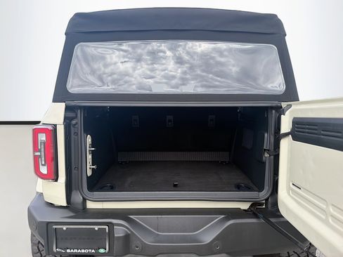 Used 2025 Ford Bronco Outer Banks AWD/4WD image 12