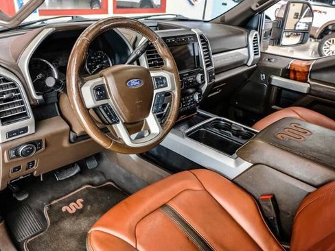 Used 2021 Ford F250 King Ranch w/ King Ranch Ultimate Package image 5