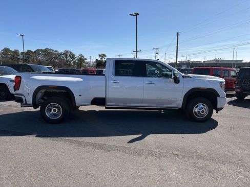 Used 2023 GMC Sierra 3500 Denali w/ Denali Ultimate Package AWD/4WD image 6