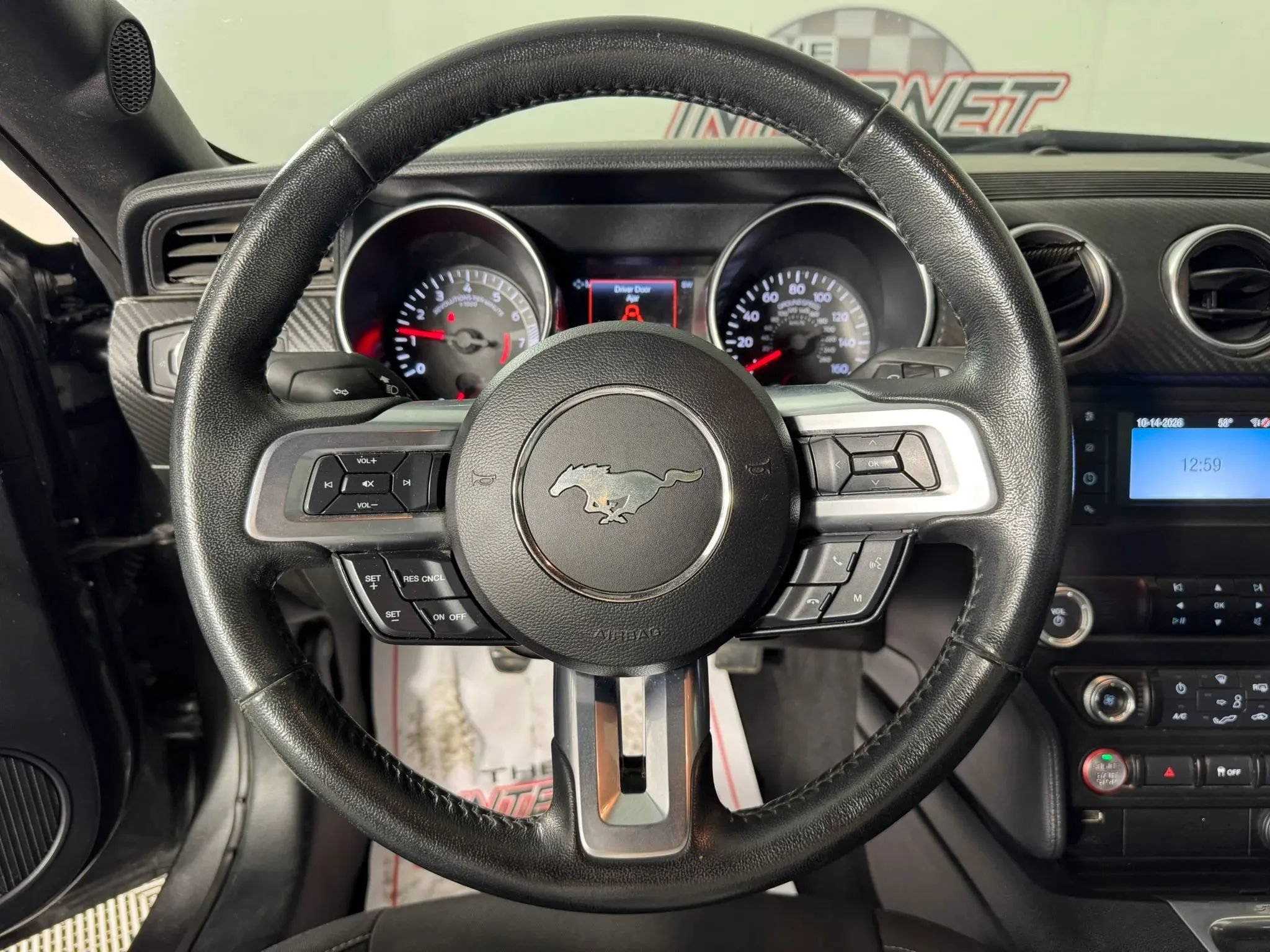 Used 2020 Ford Mustang Coupe RWD image 12