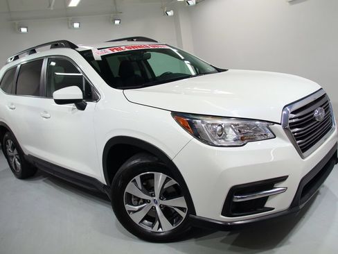 Used 2020 Subaru Ascent Premium w/ Convenience Package AWD/4WD image 10