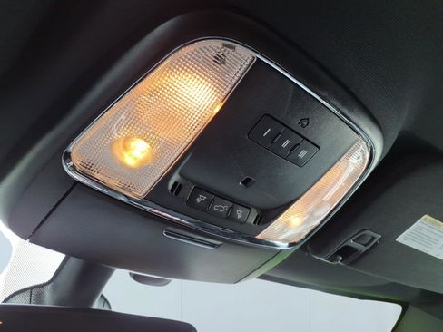 Used 2021 Jeep Grand Cherokee Freedom Edition image 16