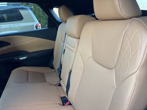 Used 2026 Lexus RX 350 w/ Convenience Package image 8