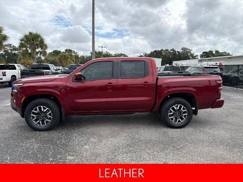 Certified 2024 Nissan Frontier SL w/ Technology Package image 7