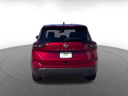 Used 2025 Nissan Rogue SV FWD image 12