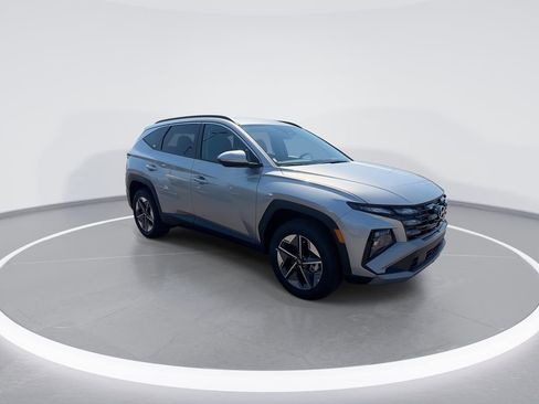 New 2026 Hyundai Tucson SEL AWD/4WD image 2