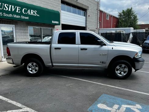 Used 2016 RAM 1500 ST w/ SXT Appearance Group AWD/4WD image 10