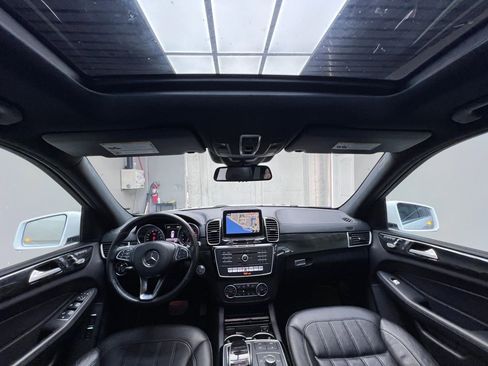 Used 2017 Mercedes-Benz GLS 450 GLS 450 Sport Utility 4D image 8