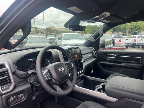 New 2026 RAM 1500 Big Horn AWD/4WD image 7