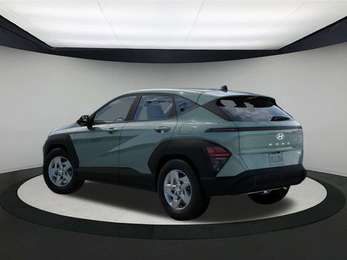 New 2026 Hyundai Kona SE image 5