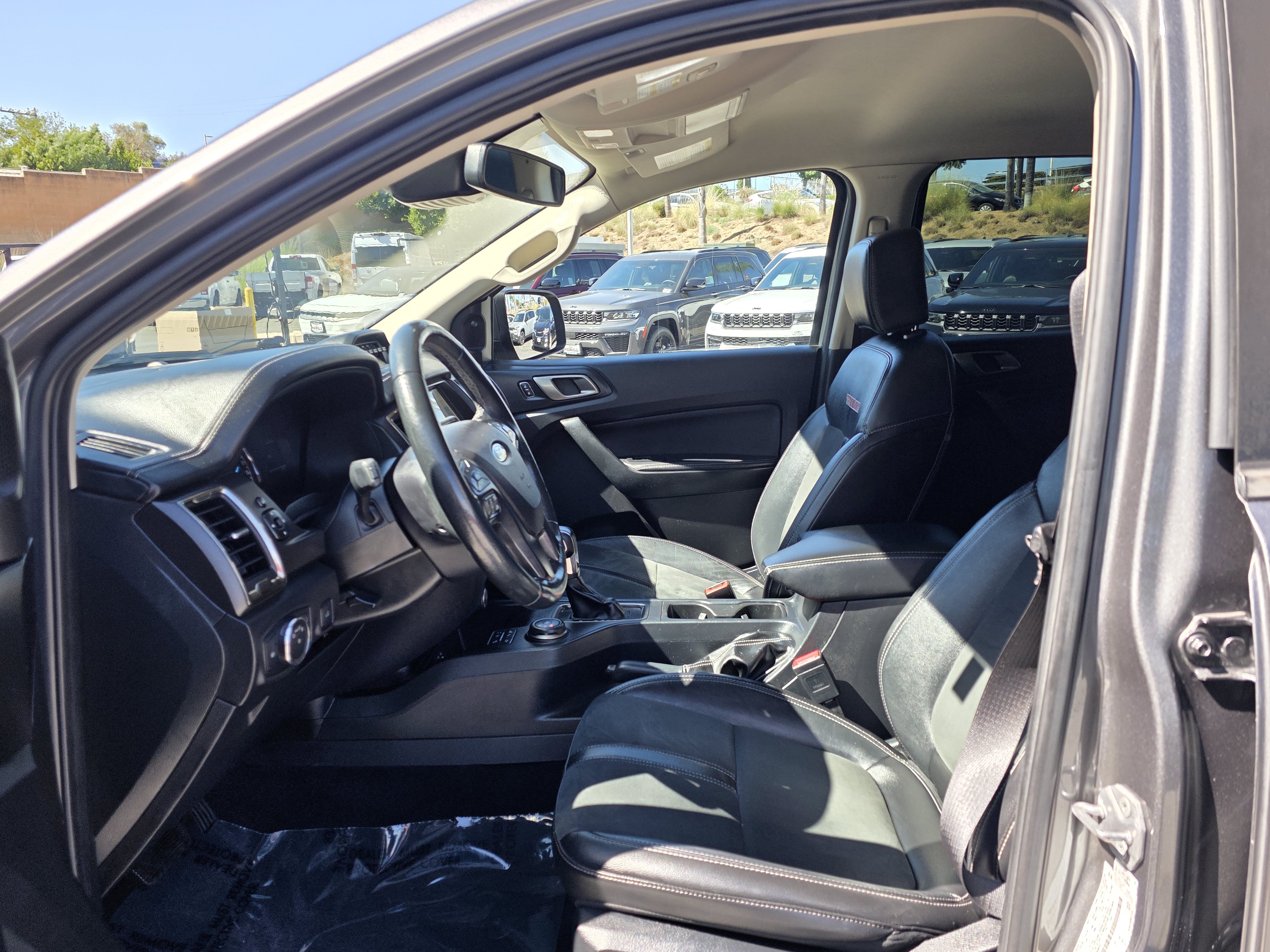 Used 2021 Ford Ranger Lariat w/ Tremor Off-Road Package AWD/4WD image 11