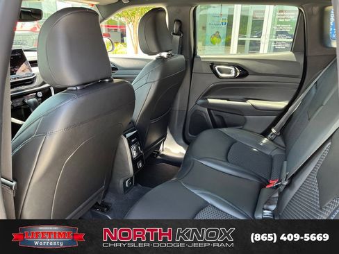 New 2026 Jeep Compass Latitude AWD/4WD image 15