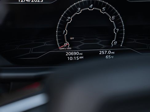 Used 2022 Lamborghini Urus image 45